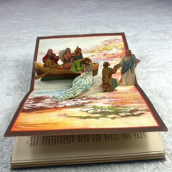 The Story of Jesus - Bookano Living Pictures Series - Strand Publication - Picture 9 of 16